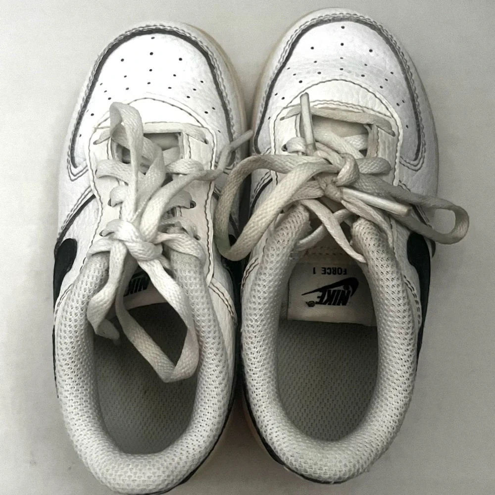 Nike Air Force 1 Low Athletic Shoes Infant Sz 9C White Sporty Casual Sneakers